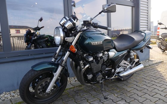 Gebrauchtmotorrad Yamaha XJR 1300 - Bild 5