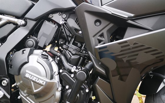 Neufahrzeug Suzuki GSX-8R - Bild 6
