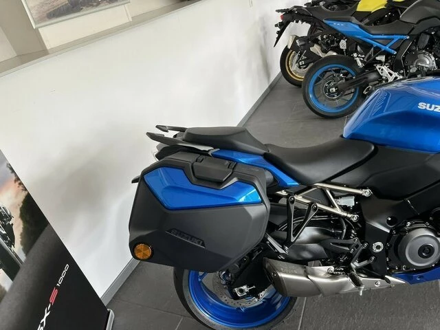 Angebot Suzuki GSX-S1000GT Bild 7: Angebot Suzuki GSX-S1000GT