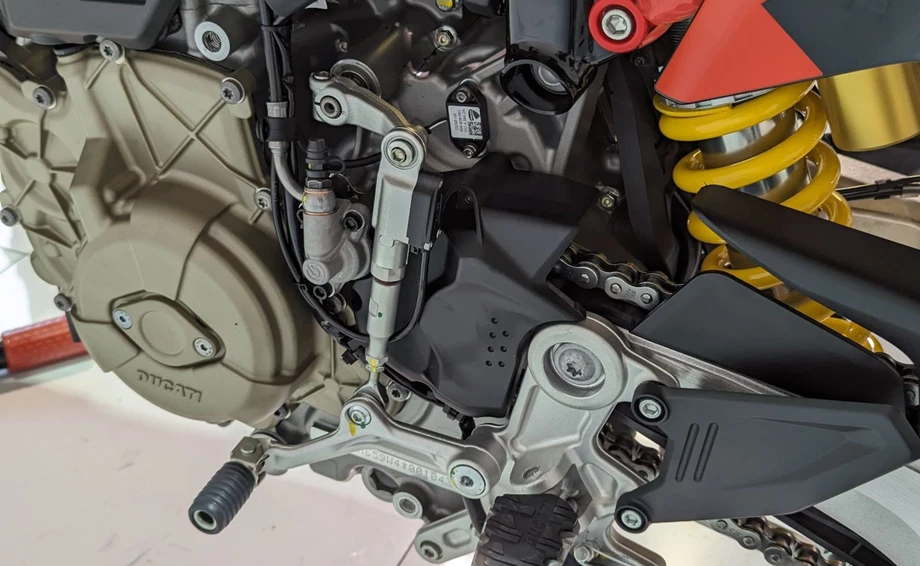 Angebot Ducati Hypermotard 698 Mono RVE Bild 15: Angebot Ducati Hypermotard 698 Mono RVE