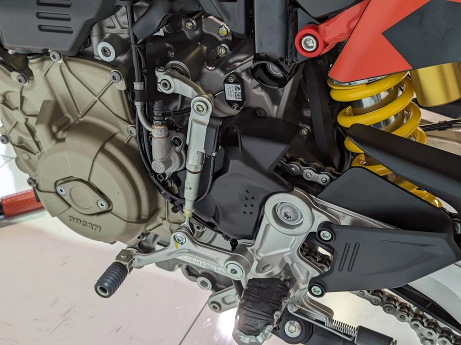 Angebot Ducati Hypermotard 698 Mono RVE Bild 15: Angebot Ducati Hypermotard 698 Mono RVE
