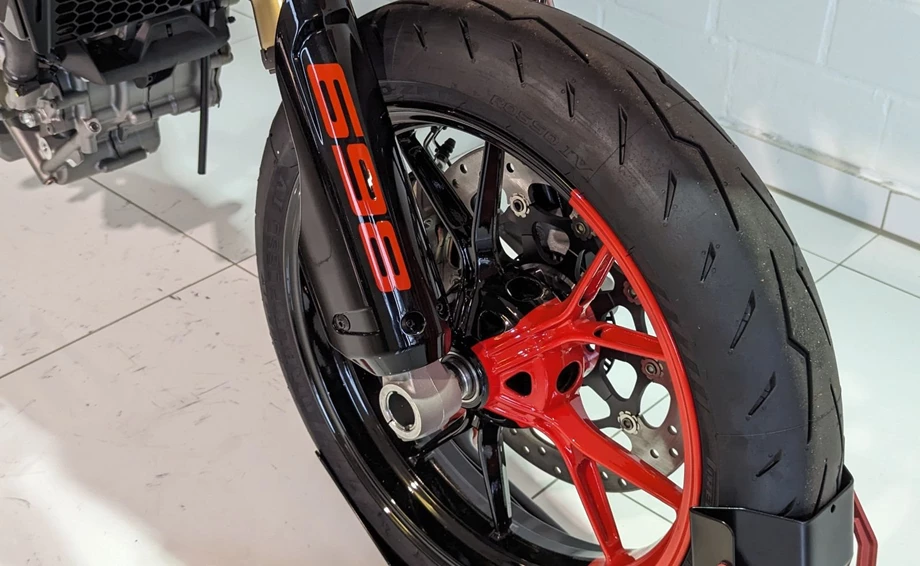 Angebot Ducati Hypermotard 698 Mono RVE Bild 16: Angebot Ducati Hypermotard 698 Mono RVE