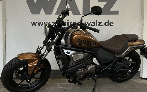 Gebrauchtmotorrad QJ Motor SRV 550 ST - Bild 3