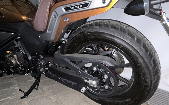 Gebrauchtmotorrad QJ Motor SRV 550 ST - Bild 6