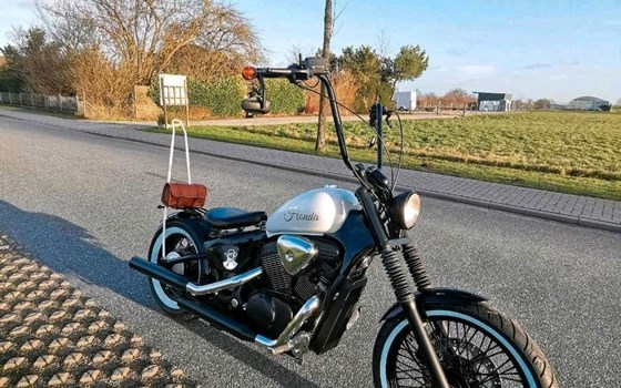 Gebrauchtmotorrad Honda VT 600 C Shadow - Bild 1