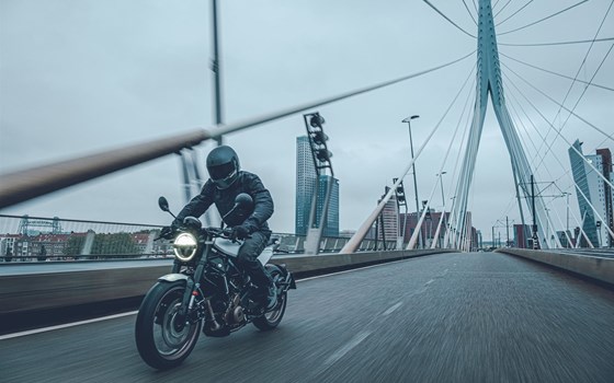 Neufahrzeug Husqvarna Vitpilen 401 - Bild 10