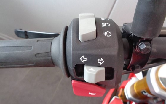 Gebrauchtmotorrad BMW G 310 R - Bild 3