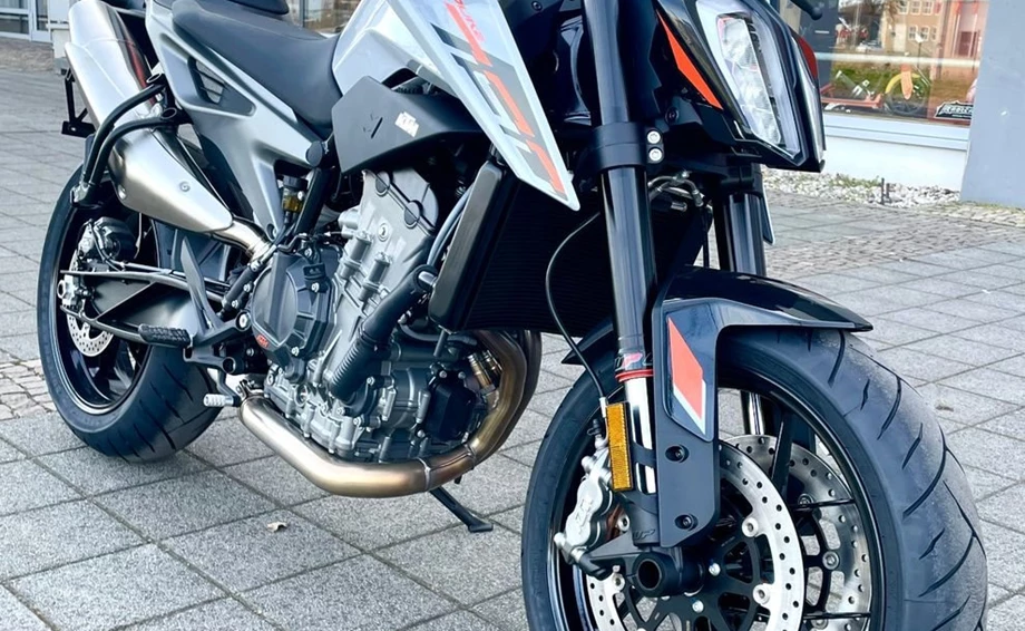 Angebot KTM 790 Duke Bild 3: Angebot KTM 790 Duke