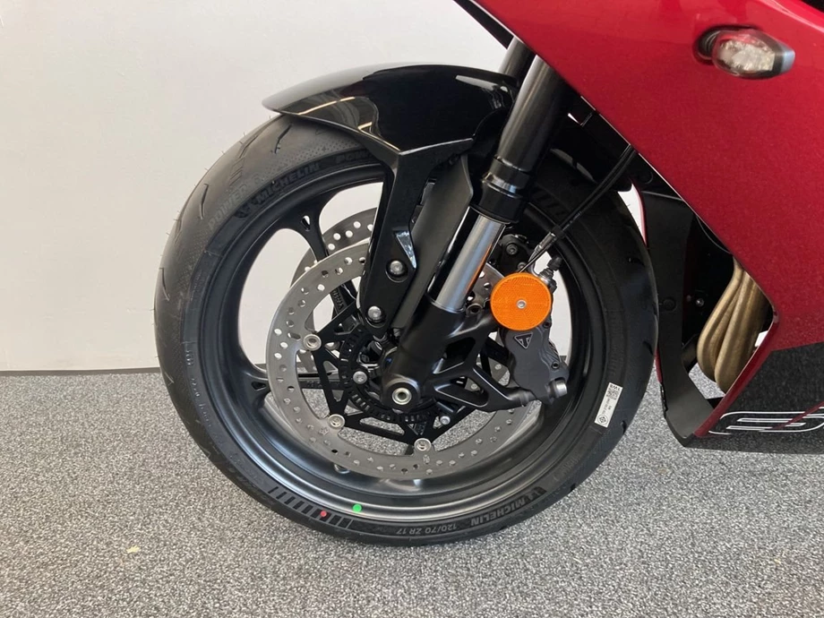 Angebot Triumph Daytona 660 Bild 13: Angebot Triumph Daytona 660