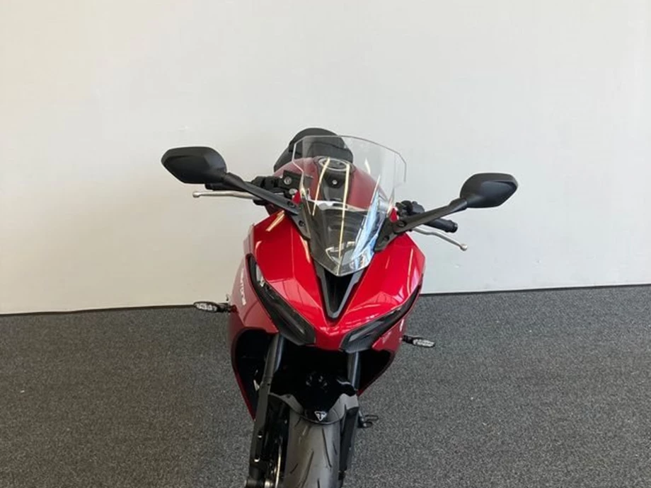 Angebot Triumph Daytona 660 Bild 4: Angebot Triumph Daytona 660