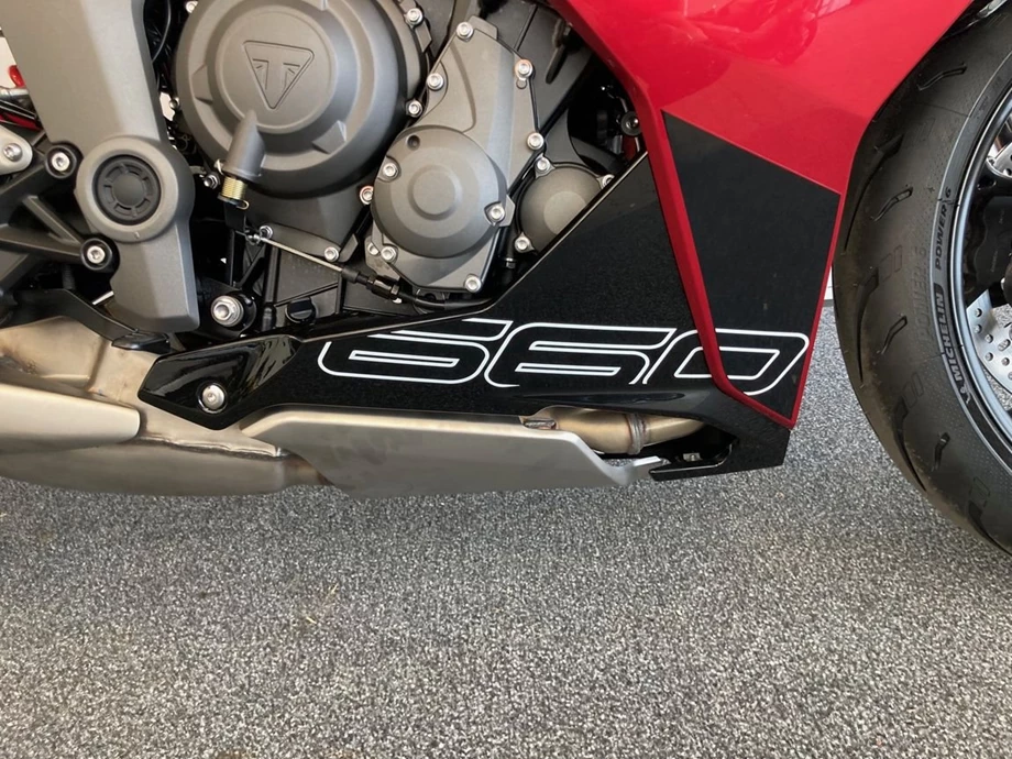 Angebot Triumph Daytona 660 Bild 7: Angebot Triumph Daytona 660