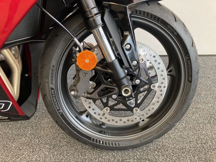 Angebot Triumph Daytona 660 Bild 8: Angebot Triumph Daytona 660