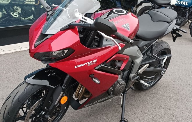 Triumph Daytona 600