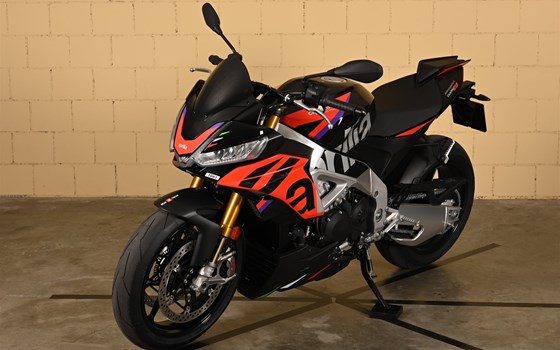 Neufahrzeug Aprilia Tuono V4 1100 Factory - Bild 3