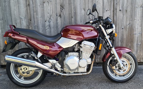 Gebrauchtmotorrad Triumph Trident 750 - Bild 1 Gebrauchtmotorrad Triumph Trident 750 - Bild 1