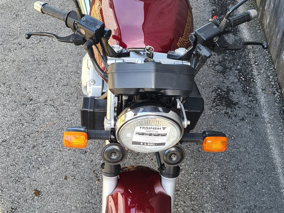 Angebot Triumph Trident 750 Bild 3: Angebot Triumph Trident 750
