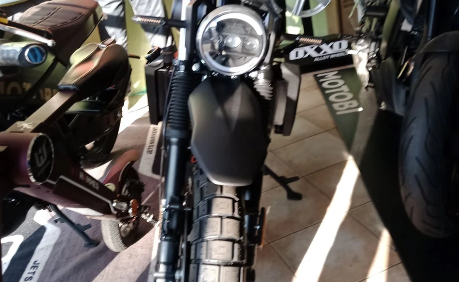 Angebot Motobi DL 125 Scrambler Bild 11: Angebot Motobi DL 125 Scrambler