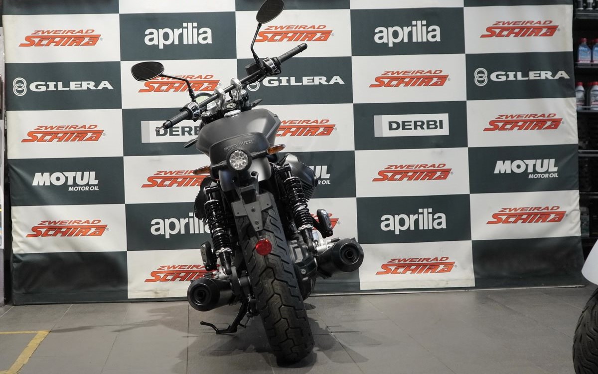 Zum Vergrößern bitte anklicken! Angebot Moto Guzzi V9 Bobber