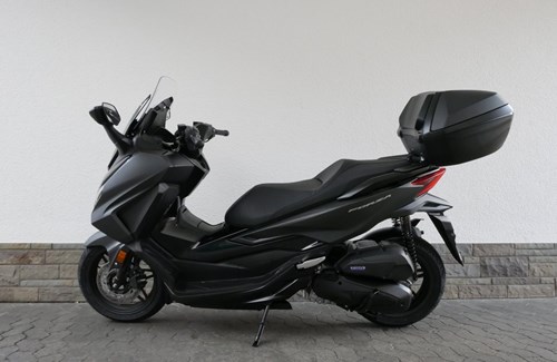 Neumotorrad Honda Forza 125