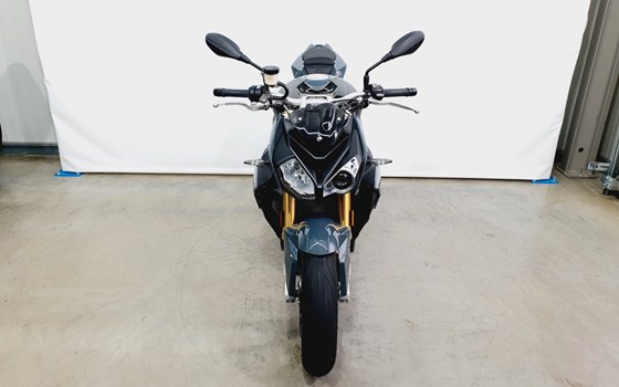 Gebrauchtmotorrad BMW S 1000 R - Bild 8
