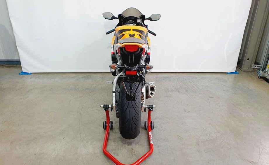 Angebot Honda CBR1000RR Fireblade Bild 4: Angebot Honda CBR1000RR Fireblade