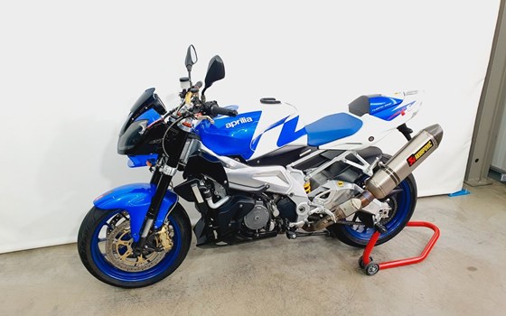 Gebrauchtmotorrad Aprilia RSV 1000 Tuono - Bild 7