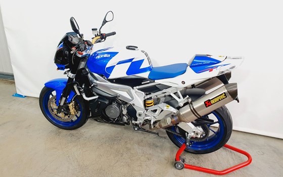 Gebrauchtmotorrad Aprilia RSV 1000 Tuono - Bild 8