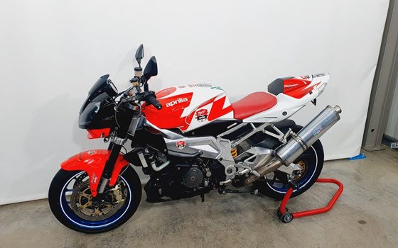 Gebrauchtmotorrad Aprilia RSV 1000 Tuono - Bild 6