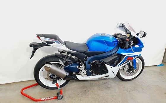Gebrauchtmotorrad Suzuki GSX-R 600 - Bild 4