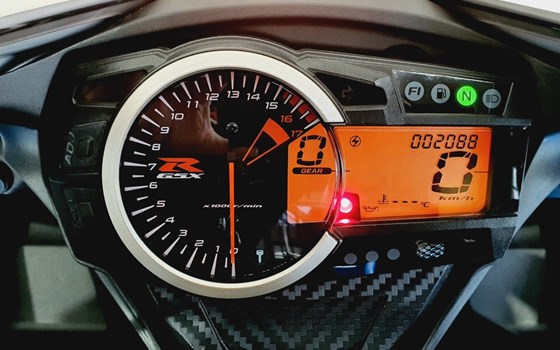 Gebrauchtmotorrad Suzuki GSX-R 600 - Bild 10