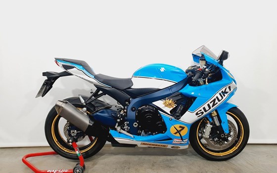 Gebrauchtmotorrad Suzuki GSX-R 750 - Bild 1