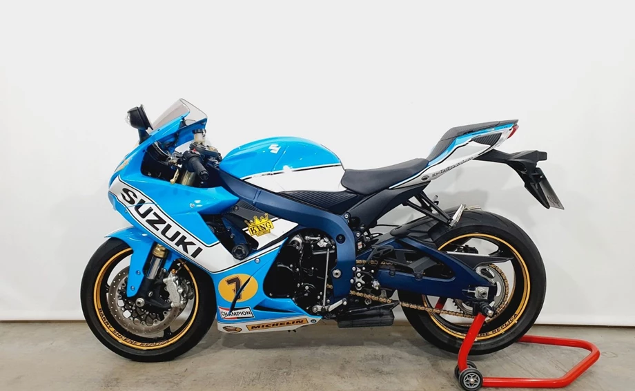 Angebot Suzuki GSX-R 750 Bild 5: Angebot Suzuki GSX-R 750