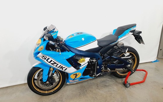 Gebrauchtmotorrad Suzuki GSX-R 750 - Bild 6