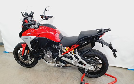 Gebrauchtmotorrad Ducati Multistrada V4 - Bild 7