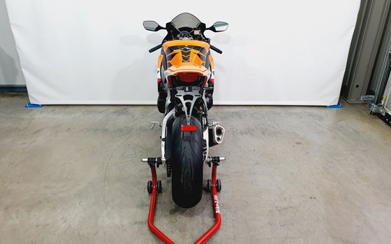 Gebrauchtmotorrad Honda CBR1000RR Fireblade - Bild 4