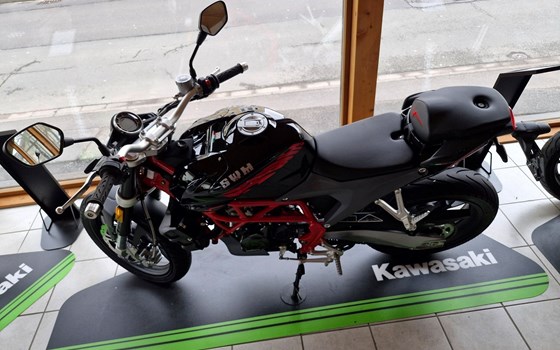 Gebrauchtmotorrad SWM Varez 125 - Bild 3