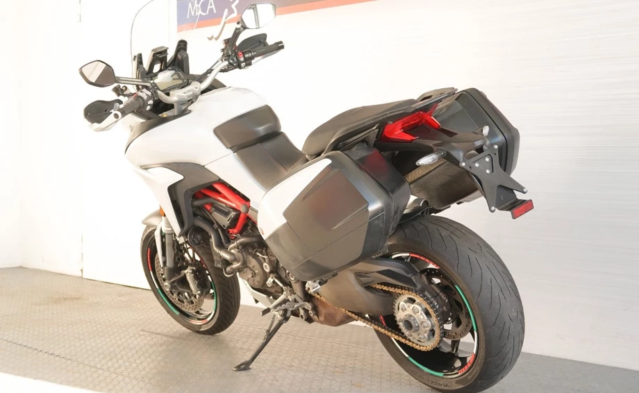 Angebot Ducati Multistrada 1200 S Touring Bild 8: Angebot Ducati Multistrada 1200 S Touring