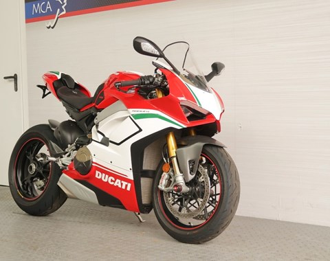 zum Vergrössern bitte anklicken!