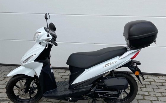Gebrauchtmotorrad Suzuki Address 110 - Bild 1 Gebrauchtmotorrad Suzuki Address 110 - Bild 1