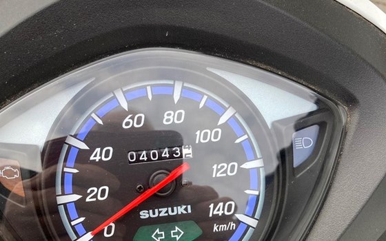 Gebrauchtmotorrad Suzuki Address 110 - Bild 2 Gebrauchtmotorrad Suzuki Address 110 - Bild 2