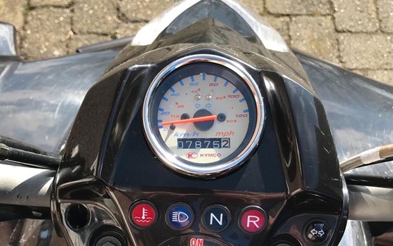 Gebrauchtmotorrad Kymco Maxxer 300 - Bild 3