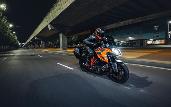 Neufahrzeug KTM 1290 Super Duke GT - Bild 13