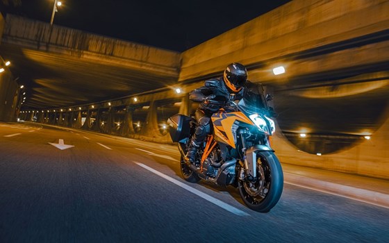 Neufahrzeug KTM 1290 Super Duke GT - Bild 15