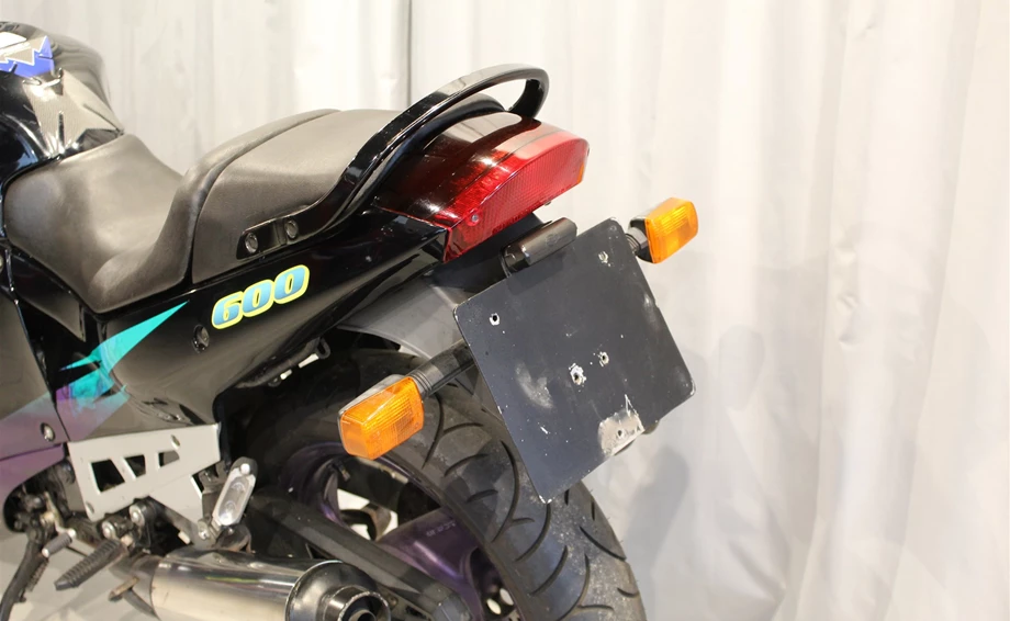 Angebot Suzuki GSX 600 F Bild 8: Angebot Suzuki GSX 600 F