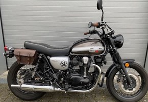 Kawasaki W800