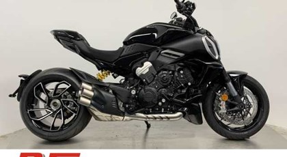 Neumotorrad Ducati Diavel V4