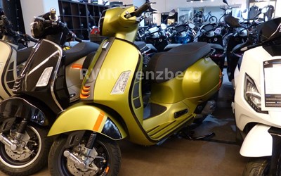 Vespa GTS 125 Super Sport