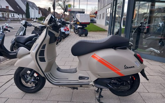 Neufahrzeug Vespa GTV 300 - Bild 11