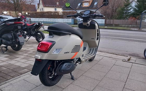 Neufahrzeug Vespa GTV 300 - Bild 14