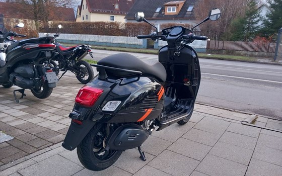 Neufahrzeug Vespa GTV 300 - Bild 6